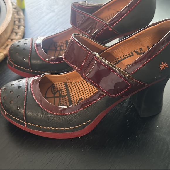 Like new ART leather shoes sz 7.5 - Picture 3 of 4